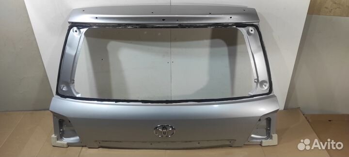 Крышка багажника Toyota Land Cruiser 200 07-15