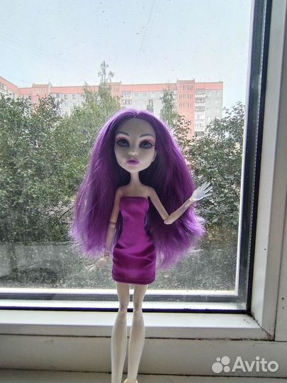 Кукла monster high
