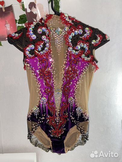 Купальник для художественной гимнастики