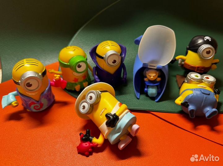 Игрушки из Макдональдса ам ням 2014 миньоны