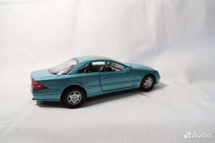 Mercedes-Benz CL600 модель 1:32