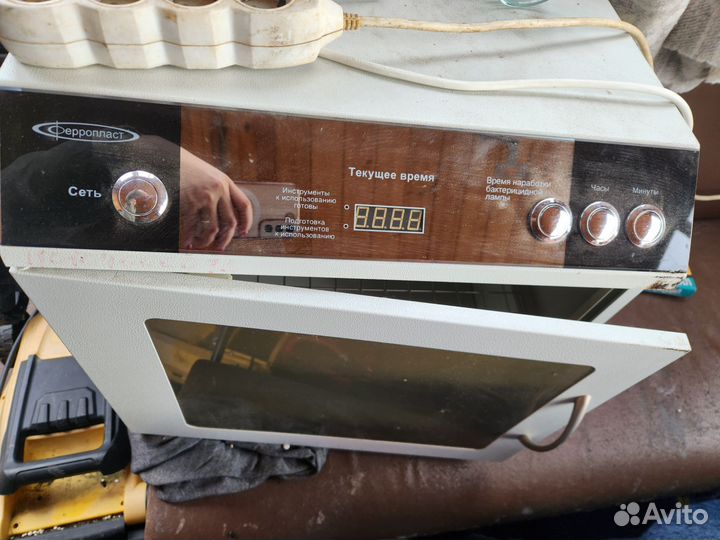 Бактерицидный шкаф