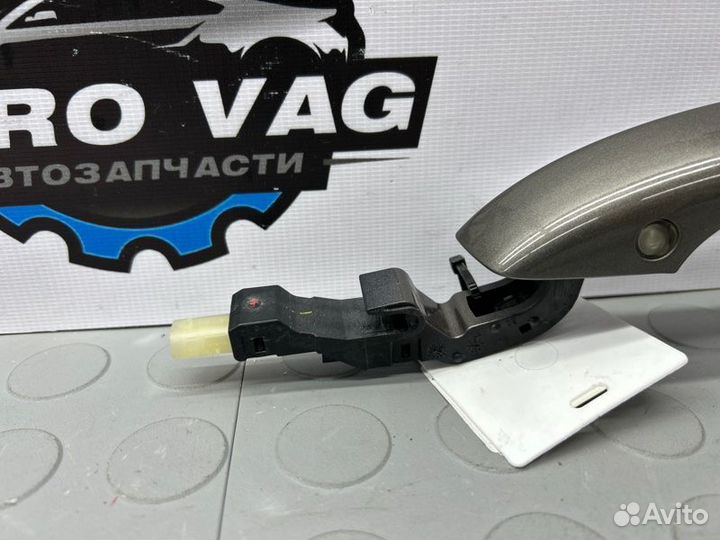 Ручка двери внешняя левая Audi A6 C7 CGW 2011