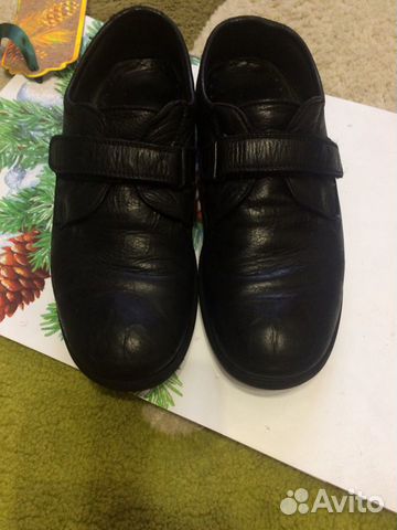 Школьные туфли