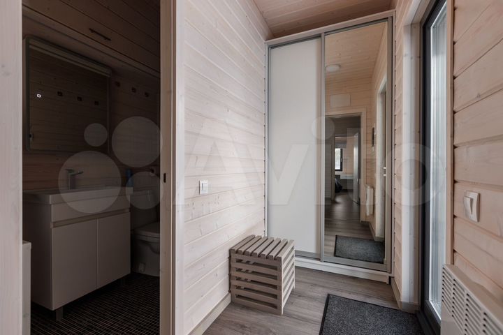 Коттедж 67 м² на участке 9 сот.