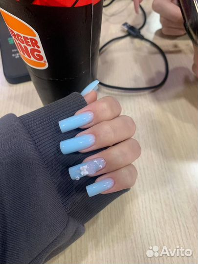 Маникюр, наращивание ногтей