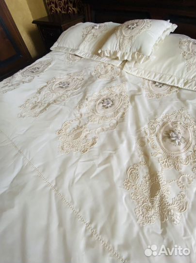 Покрывало на 2 х спальную кровать
