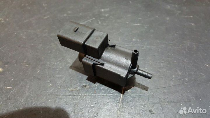 Клапан электромагнитный Audi A7 4G CGW 2011