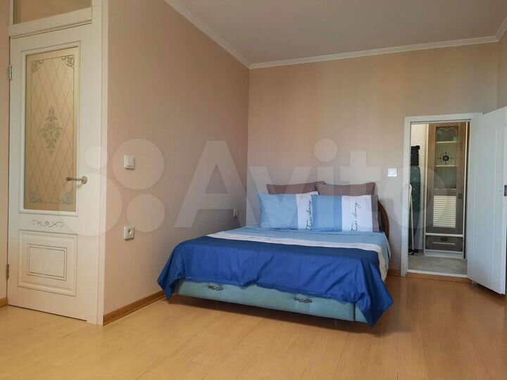 2-к. квартира, 50 м², 10/14 эт.