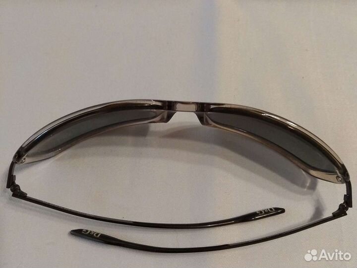 Солнцезащитные очки оригинал