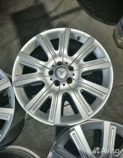 Оригинальные литые диски Mercedes R19