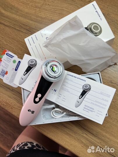 Микротоковый массажер для лица