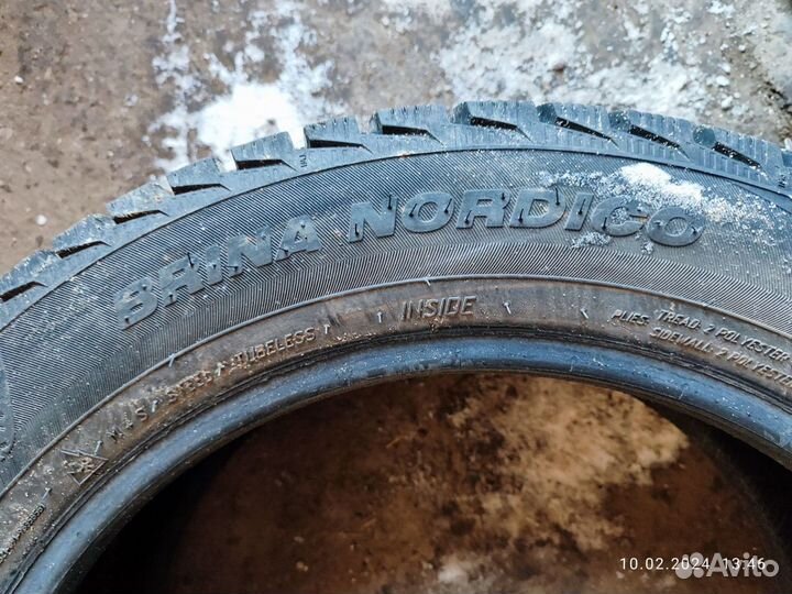 Viatti Brina Nordico V-522 215/55 R17 94T