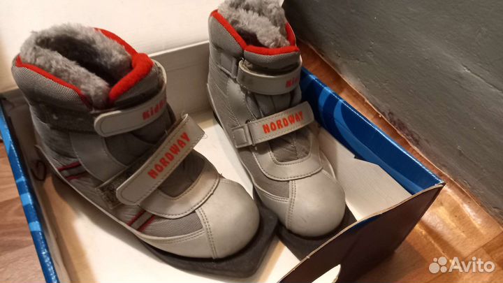 Беговые лыжи