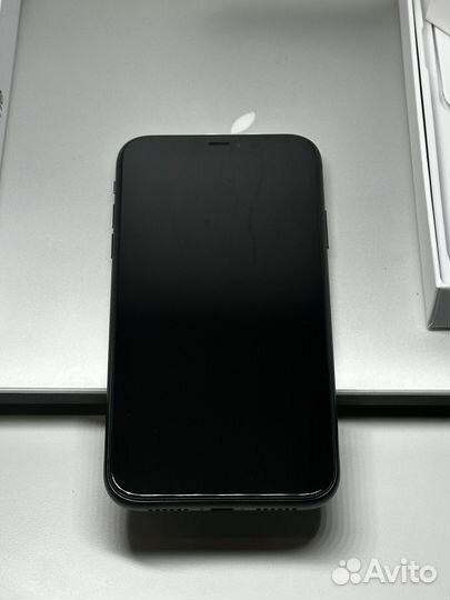 iPhone 11, 256 ГБ