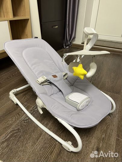 Шезлонг для новорожденных бу