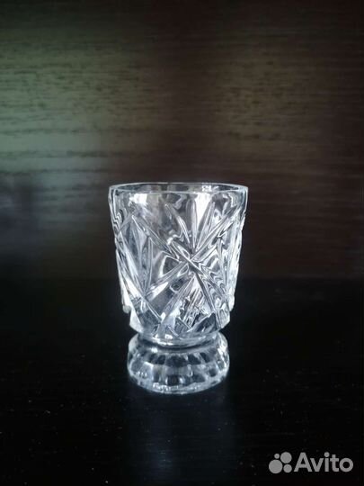 Графин с рюмками