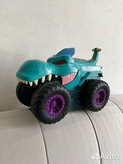 Hot wheels мега рекс