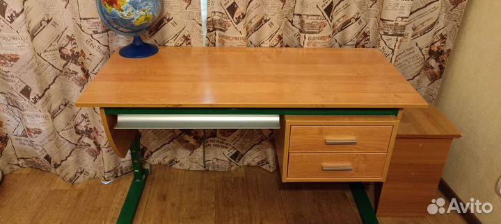 Растущая парта и стул