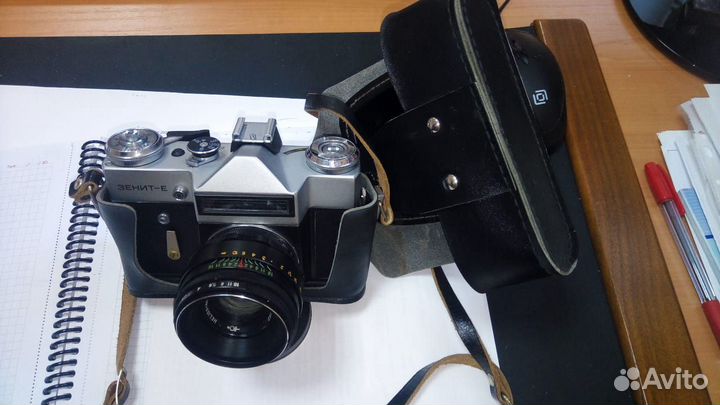 Фотоаппарат Зенит Е с объективом гелиос 44-2