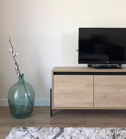 Тумба под телевизор