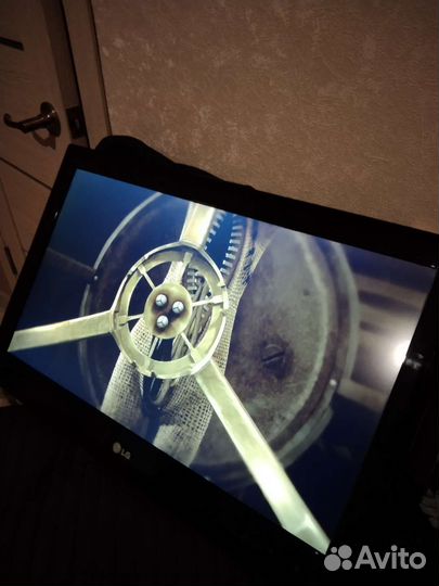 Телевизор LG 26