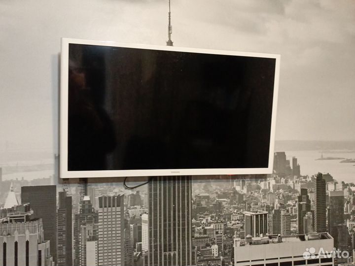 Телевизор samsung