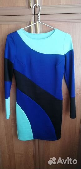 Платье женское 44 размер