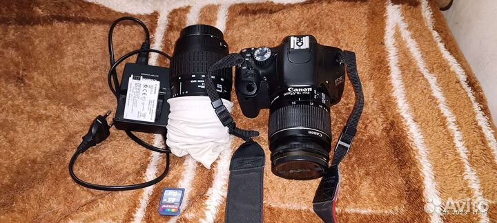 Комплект Зеркальный фотоаппарат canon 550d