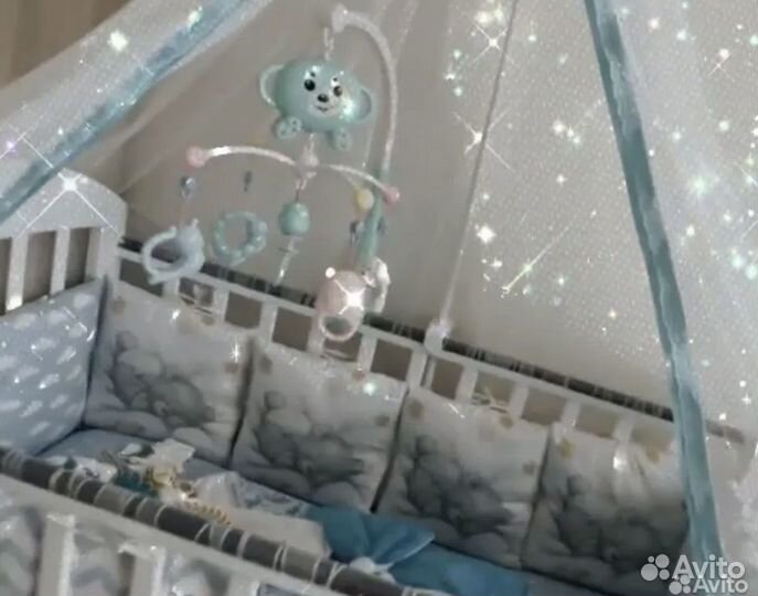 Комплект в детскую кроватку