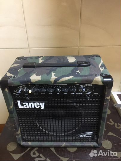 Комбоусилитель гитарный