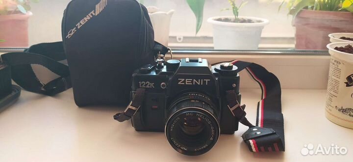 Плёночный фотоаппарат Zenit 122k