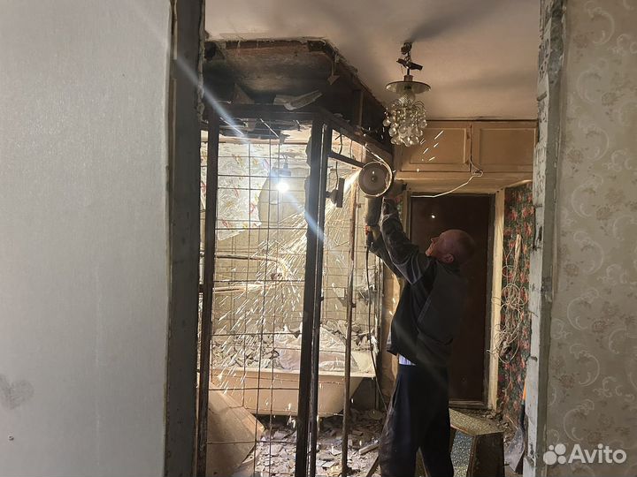 Демонтаж квартиры/Демонтажные работы/Вывоз мусора