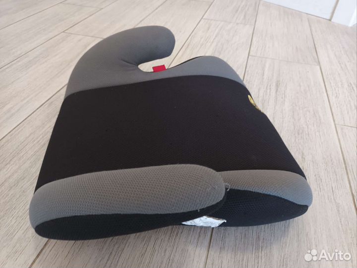 Автокресло бустер