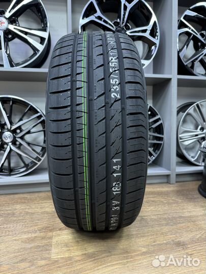 Marshal Crugen HP91 225/55 R18 98V