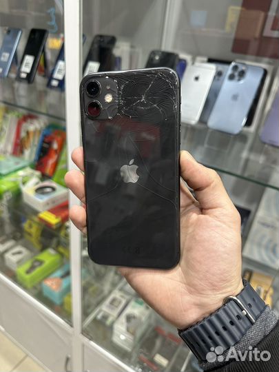 iPhone 11, 128 ГБ