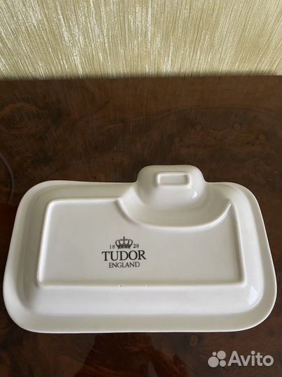 Блюдо tudor england