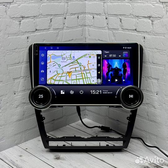 Магнитола на Skoda octavia a5