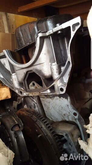 Двигатель 1,4 Ниссан ноут