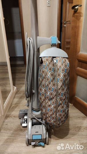 Профессиональный пылесос Kirby Sentria II G10E