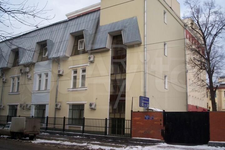 Продажа комплекса зданий 16 159 м2 у м. Площадь Ил