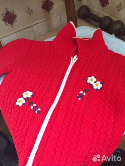 Прекрасная Кофточка на девочку