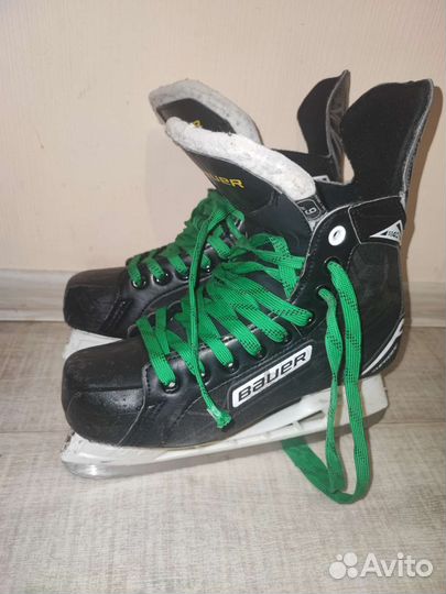 Хоккейные коньки bauer
