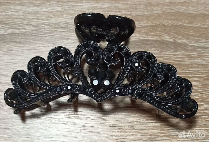 Заколки для волос