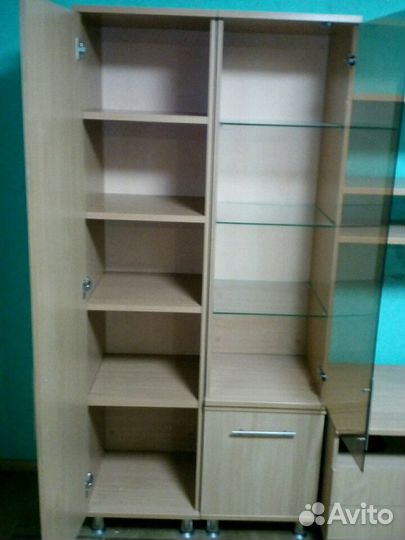 Шкаф (Стенка мебельная)