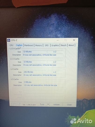Ноутбук Asus X550CC