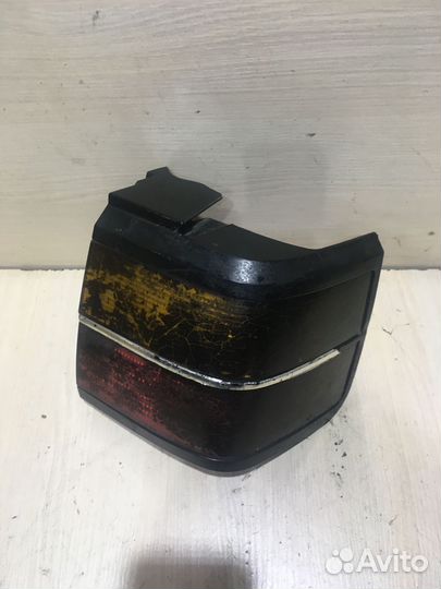 Фонарь задний правый Volkswagen Passat B3