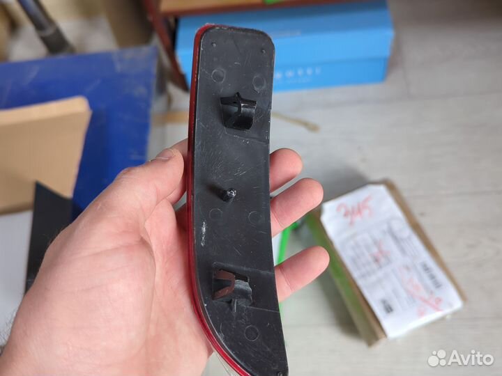 Катафот заднего бампера лада Ларгус