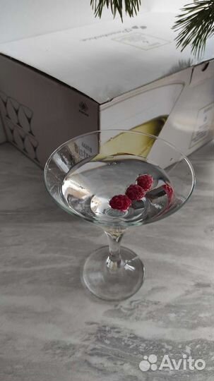 Бокалы под мартини