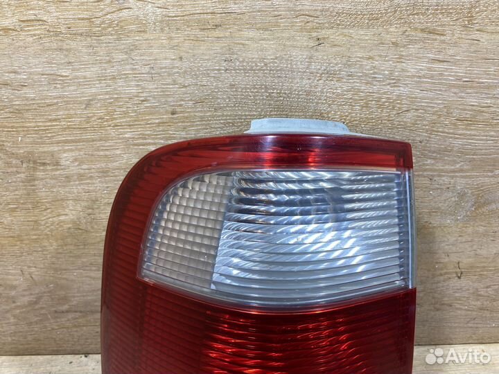 Фонарь задний левый Ford Galaxy 1 рест Арт 111336